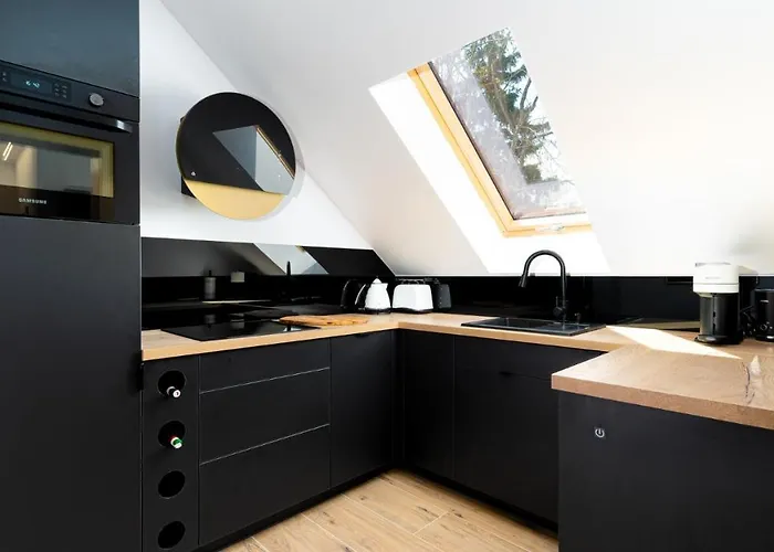 Luksusowy Joker, Osada Gorska Ul Hoffmana 19, *