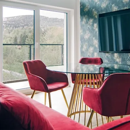 Apartment Luksusowy Joker, Osada Gorska Ul Hoffmana 19,