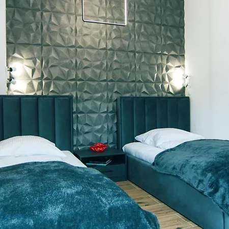 Luksusowy Joker, Osada Gorska Ul Hoffmana 19, *